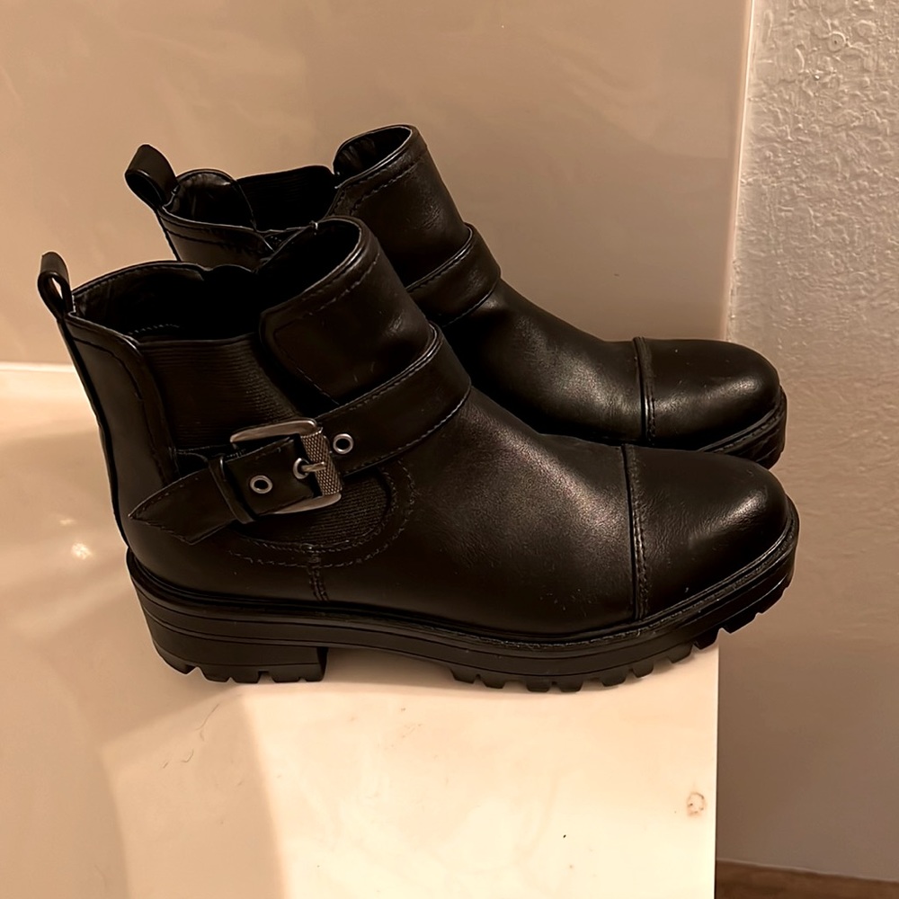 Barely worn Boots